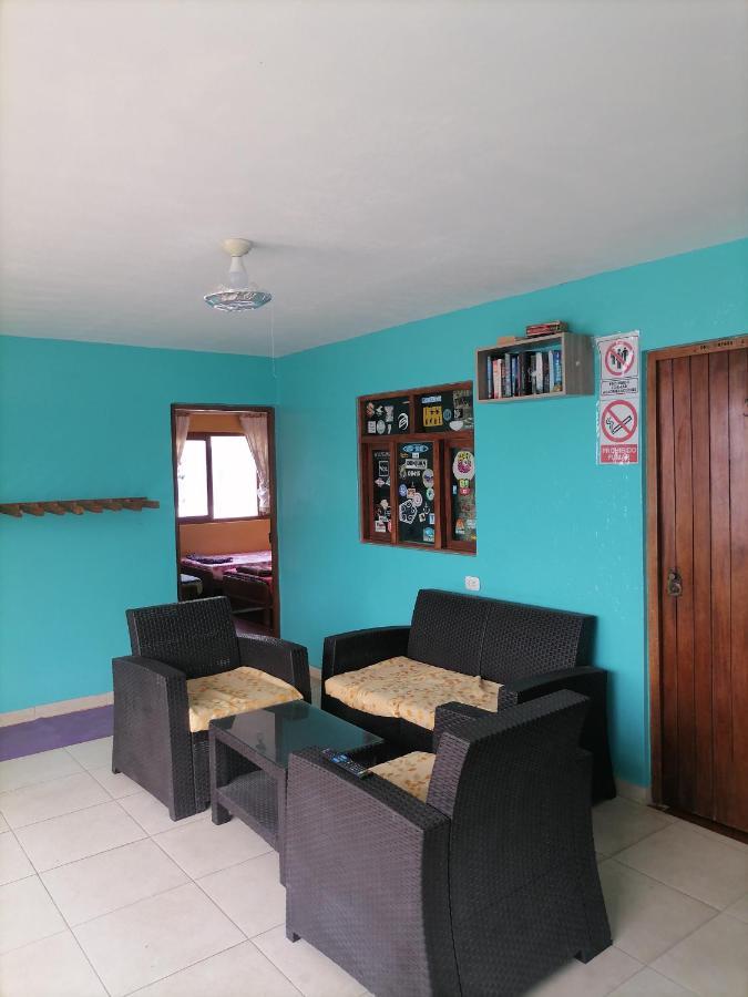 Hospedaje Restaurante El Hombre Puerto Chicama Kültér fotó