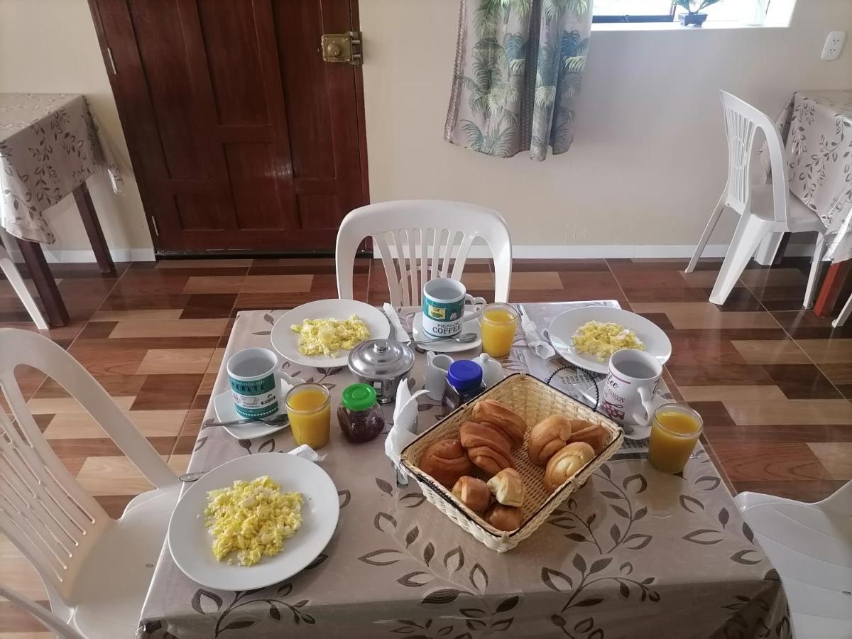 Hospedaje Restaurante El Hombre Puerto Chicama Kültér fotó